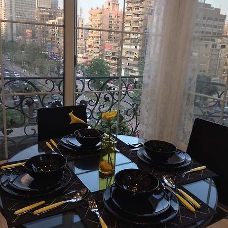 Luxury Mohandeseen Apartment Кайро Екстериор снимка