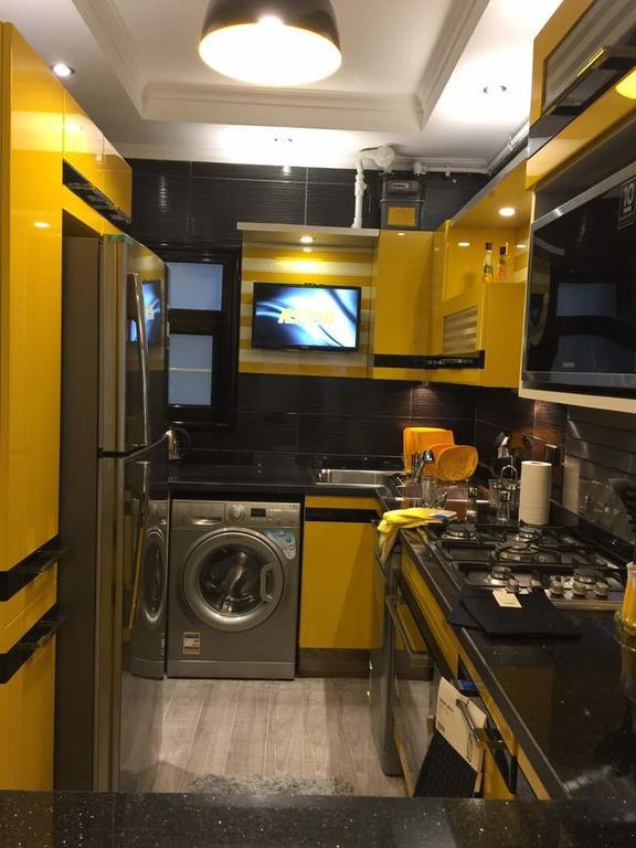 Luxury Mohandeseen Apartment Кайро Екстериор снимка